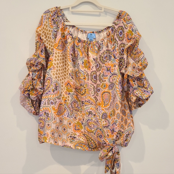 CeCe Tops - CeCe Paisley Print Tiered Gathered Sleeve Blouse